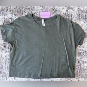 Lululemon Cates Tee